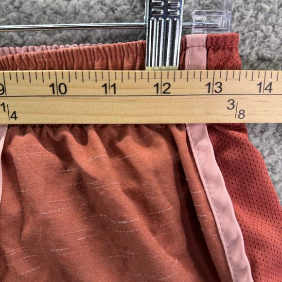 Nike Dri-FIT Tempo Running Shorts Women’s M Peach Pink Athletic Activewear - Picture 4 of 9